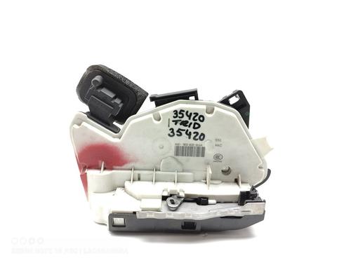 Rear right lock SKODA RAPID (NH3, NK3, NK6) 1.2 TSI 5E0839016A |