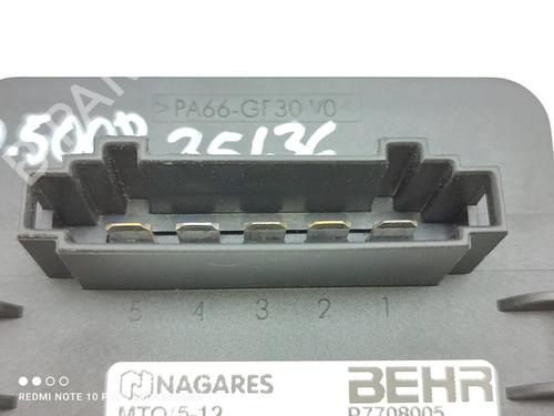 Heater resistor PEUGEOT 5008 (0U_, 0E_) 1.6 HDi | BP21827612M108 