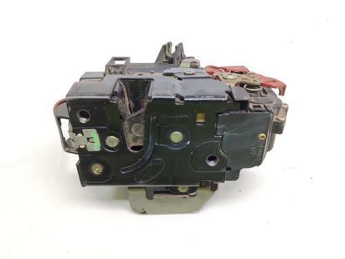 Front right lock AUDI A3 Sportback (8PA) 1.6 TDI | BP16824053C97 