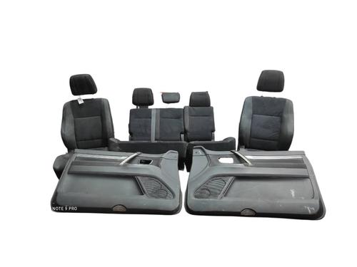 Ensemble sièges MITSUBISHI PAJERO IV (V8_W, V9_W) 3.2 DI-D (V88W, V98W) (160 hp) 31339521