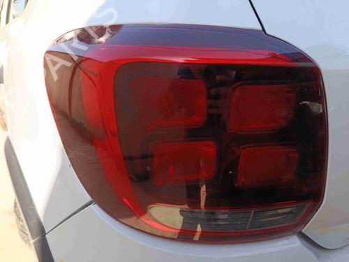left-taillight-dacia-sandero-ii-2012-40534356 main image