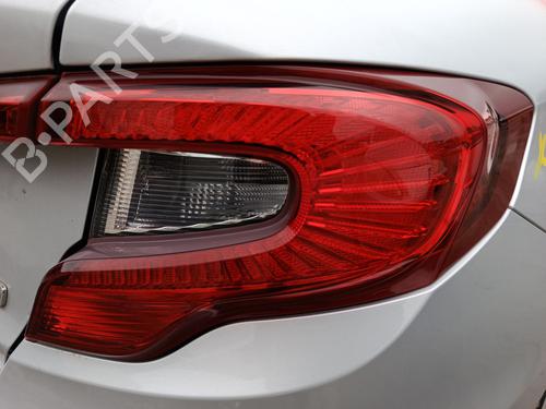 Used Right taillight FIAT TIPO Saloon (356_, 357_) 1.3 D (356SXB1A, 356SXH1A, 356SXD1A) (95 hp) 33202908