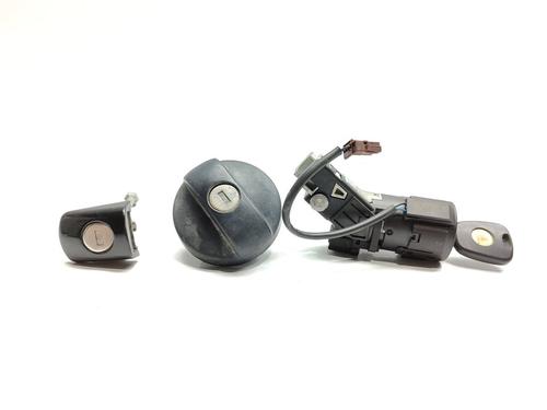 Used Ignition barrel PEUGEOT 208 I (CA_, CC_) 1.4 VTi (95 hp) 17571923