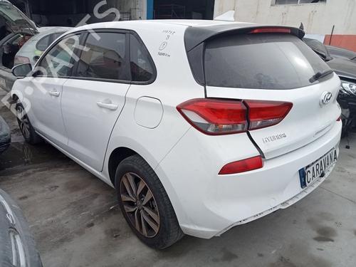 Left tailgate light HYUNDAI i30 (PDE, PD, PDEN) 1.6 CRDi | BP18143545C79