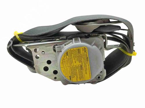 front-left-seatbelt-toyota-prius-_w3_-2008-2009-2010-2011-2012-2013-2014-2015-2016-37520476 main image