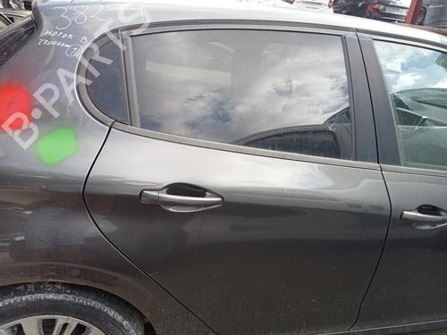 Used Right rear door PEUGEOT 208 I (CA_, CC_) [2012-2021]  29532986