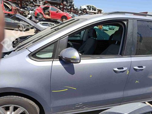 Used Left front door Left front door 38093095 38093095