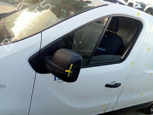 Used Left front door RENAULT TRAFIC III Van (FG_) [2014-2025]  30270144