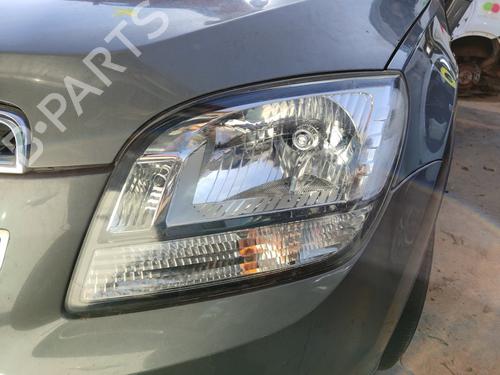 Used Left headlight CHEVROLET ORLANDO (J309) 1.8 (141 hp) 24111106