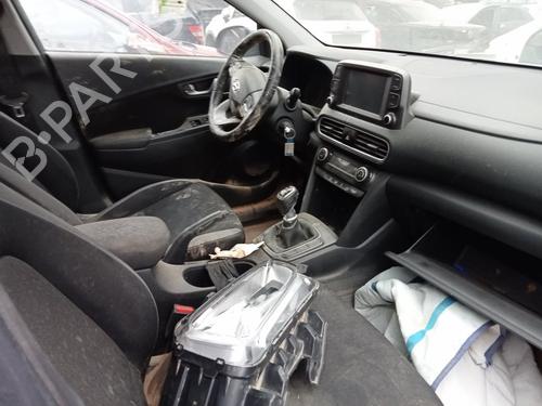 Blinker vorne rechts HYUNDAI KONA (OS, OSE, OSI)  | BP30700772C33 