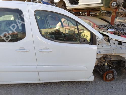 Dør høyre foran CITROËN BERLINGO MULTISPACE (B9) 1.6 BlueHDi 120 (120 hp) 30506788