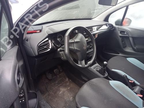 Right front fenders CITROËN C3 II (SC_) 1.2 VTi 82 | BP31665028C42 