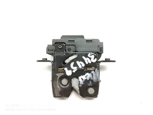 Used Tailgate lock NISSAN MICRA III (K12) 1.2 16V (80 hp) 22752614