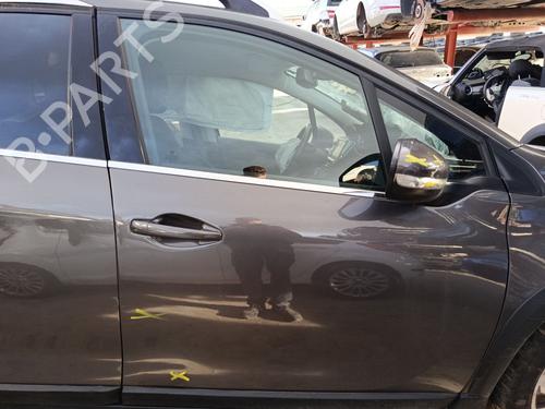 right-front-door-peugeot-2008-i-cu_-2013-33716471 main image