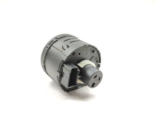 Przełącznik świateł VW PASSAT B6 (3C2) 2.0 TDI | BP30043680I24