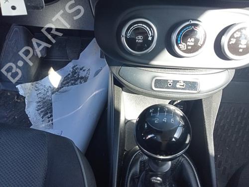 Engine control unit (ECU) FIAT 500X (334_) | BP31664924M57