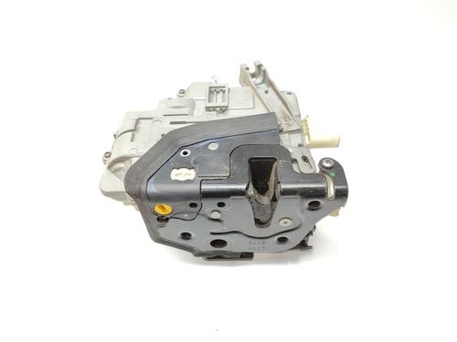 Front left lock VW PASSAT B6 (3C2) 2.0 TDI | BP16814964C98 