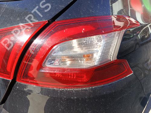 Farolim direito PEUGEOT 308 II (LB_, LP_, LW_, LH_, L3_) 1.6 HDi / BlueHDi 115 (115 hp) 32361238