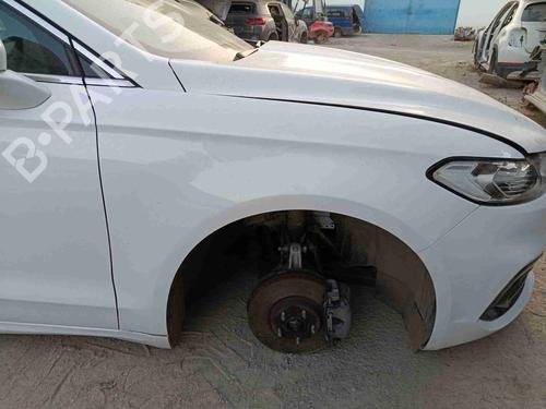 right-front-fenders-ford-mondeo-v-turnier-cf-2014-40098304 main image