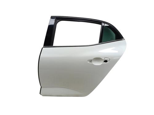 Używane Drzwi tylne lewe RENAULT MEGANE IV Hatchback (B9A/M/N_) [2015-2025]  26734334