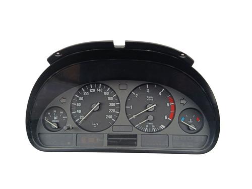 Used Instrument cluster BMW 5 (E39) 530 d (193 hp) 32424475