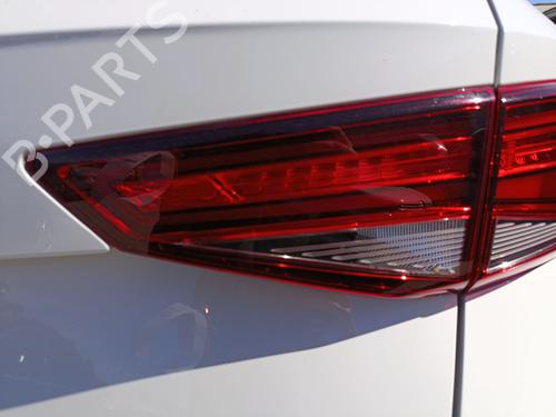 Used Right tailgate light Right tailgate light SEAT ATECA (KH7, KHP) 1.0 TSI (116 hp) 34123492 34123492