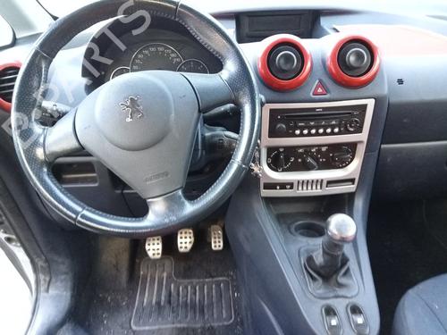 Left mirror PEUGEOT 1007 (KM_) | BP19121068C26