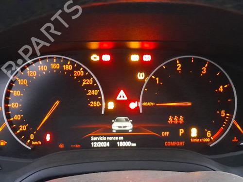 Used Instrument cluster BMW 3 (F30, F80) 318 d (150 hp) 23536795
