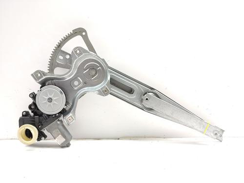 Used Front left window mechanism TOYOTA YARIS (_P13_) 1.5 Hybrid (NHP130_, NHP130) (101 hp) 27301808