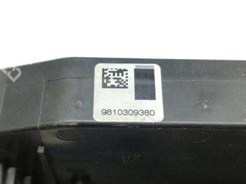 Front right lock PEUGEOT 308 II (LB_, LP_, LW_, LH_, L3_)  | BP17701850C97 
