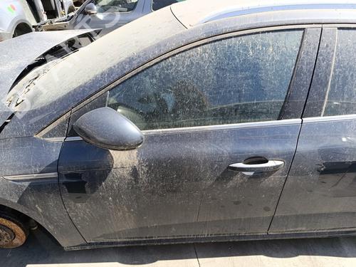 Used Left front door RENAULT MEGANE IV Grandtour (K9A/M/N_) [2016-2025]  29127498