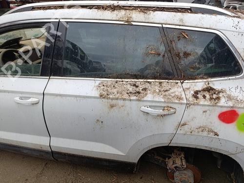 Used Left rear door SKODA KAROQ (NU7, ND7) [2017-2025]  30776575