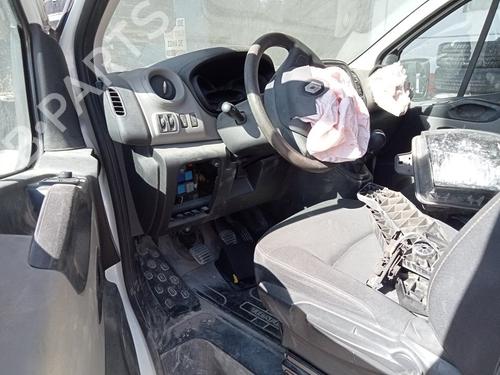 Left headlight RENAULT TRAFIC III Van (FG_) | BP31339777C28