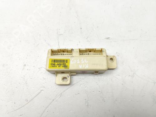 Used Electronic module Electronic module KIA CARENS IV 1.6 GDi (135 hp) 33930884 33930884