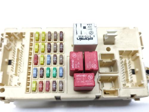 Fuse box FIAT BRAVO II (198_) 1.9 D Multijet (198AXB1A) | BP25793216E1