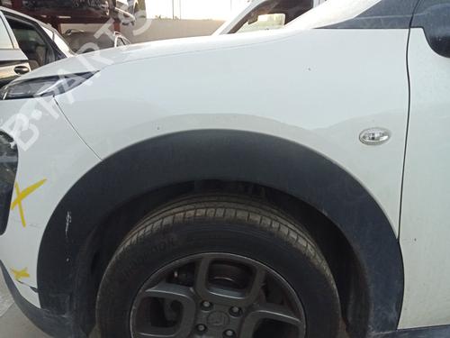 Used Left front fenders CITROËN C4 CACTUS [2014-2025]  30467863
