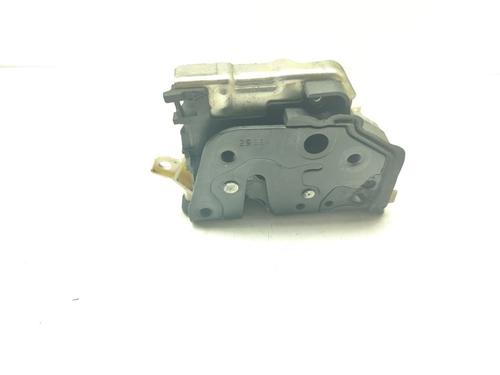 Used Rear left lock AUDI A1 Sportback (8XA, 8XF) 1.2 TFSI (86 hp) 27376781