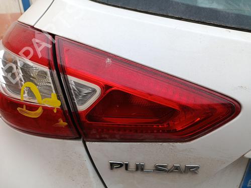 left-tailgate-light-nissan-pulsar-hatchback-c13-2014-32685572 main image