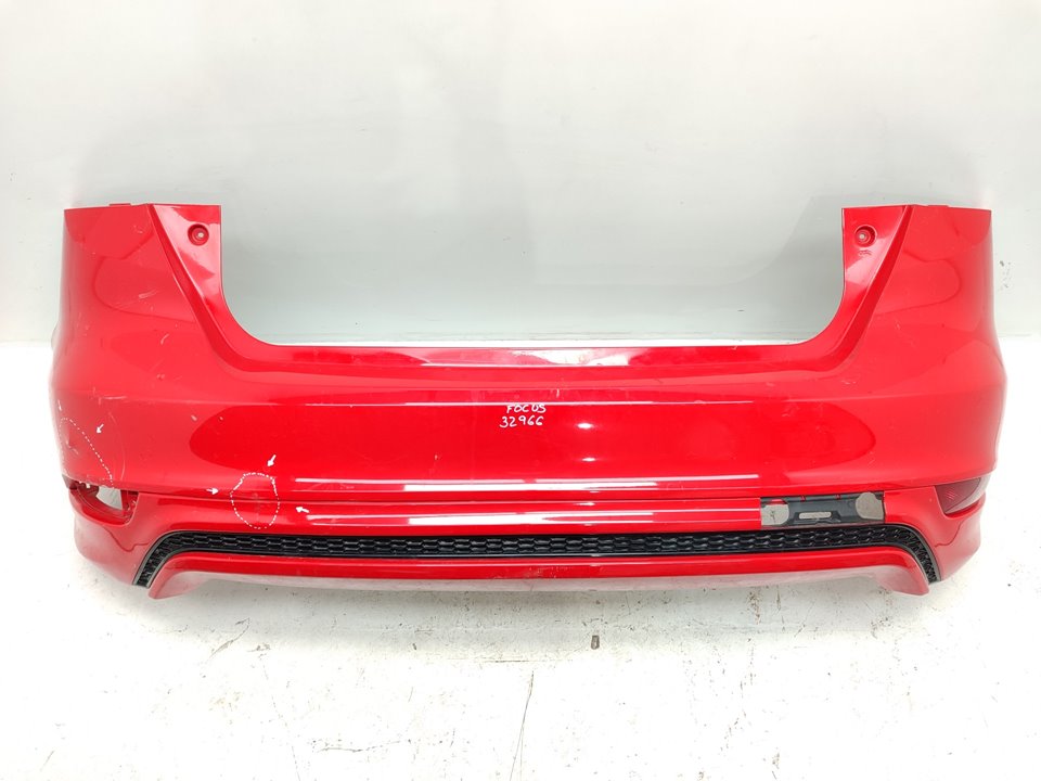 Copriparaurti Posteriore Nero In Plastica Per Ford Focus Hatchback Mk3 (2011-2016) – Ricambio OEM - 3