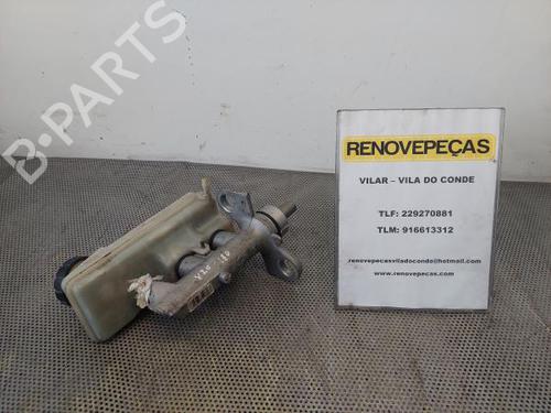 Used Brake master cylinder RENAULT MEGANE II (BM0/1_, CM0/1_) [2001-2012]  26464643