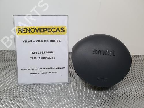 Used Driver airbag SMART CITY-COUPE (450) 0.8 CDI (S1CLC1, 450.300, 450.301, 450.302, 450.303,... (41 hp) 16623706