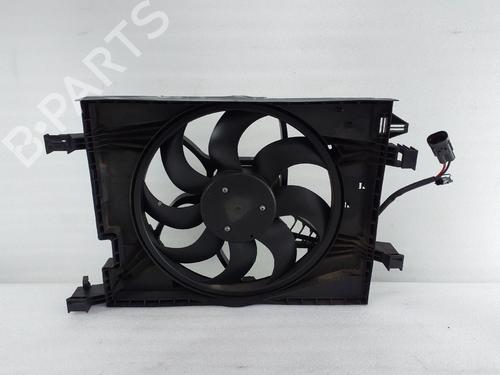 Used Radiator fan Radiator fan RENAULT ZOE (BFM_) ZOE (88 hp) 40545196 40545196