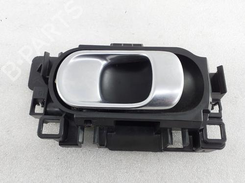 Used Rear left interior door handle Rear left interior door handle CITROËN C3 III (SX) 1.5 BlueHDi 100 (SXYHYP, SXYHTU) (102 hp) 40545226 40545226