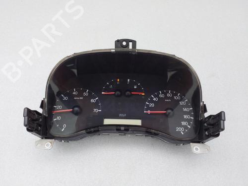 Used Instrument cluster FIAT PUNTO (188_) 1.2 60 (188.030, .050, .130, .150, .230, .250) (60 hp) 26466143