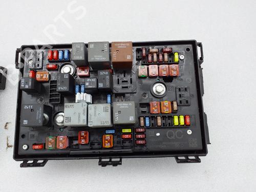 Fuse box OPEL ASTRA J (P10) 1.4 LPG (68) | BP26598393E1 
