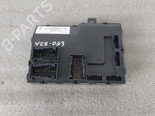 Sikringsdose FORD FIESTA VI (CB1, CCN) 1.4 TDCi (68 hp) 27218081