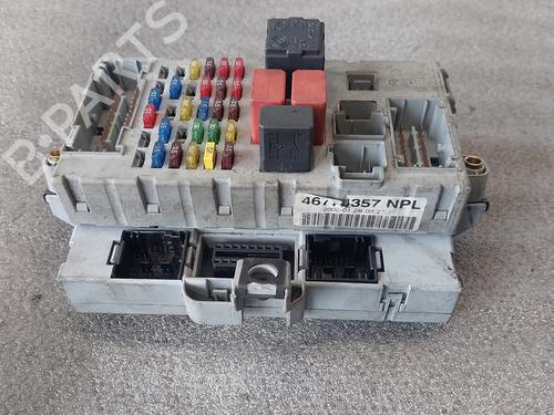 Skrzynka bezpieczników FIAT PUNTO (188_) 1.2 Bipower (188BXA1A) 46774357