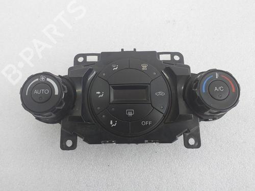 Used Climate control FORD FIESTA VI (CB1, CCN) 1.4 TDCi (68 hp) 27745651