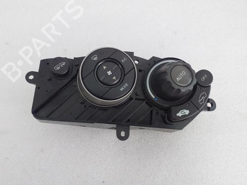 Used Climate control HONDA CIVIC VIII Hatchback (FN, FK) 1.8 (FN1, FK2) (140 hp) 28104139