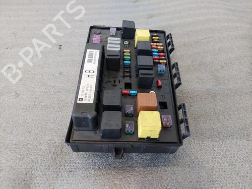 Fuse box OPEL ASTRA H Estate (A04) 1.7 CDTI (L35) | BP28133492E1 
